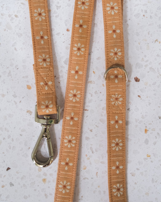 Daisy Leash - Peach