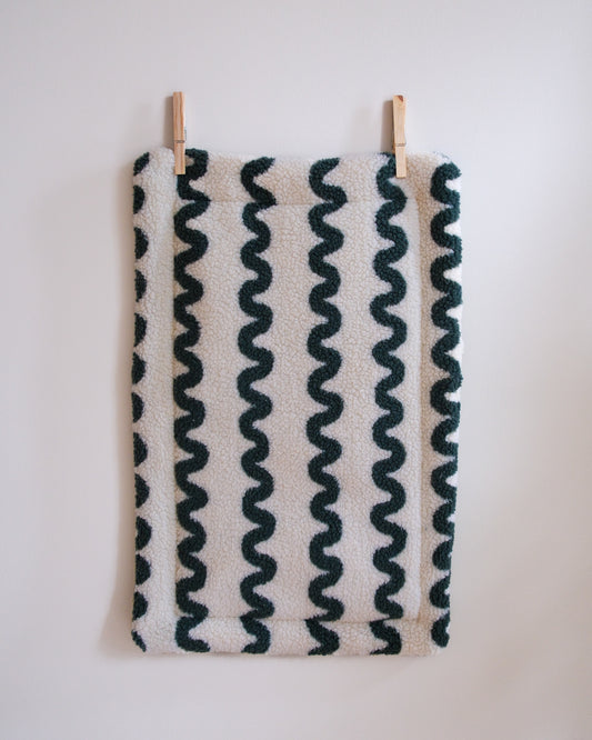 Wave Dog Mat - Forest