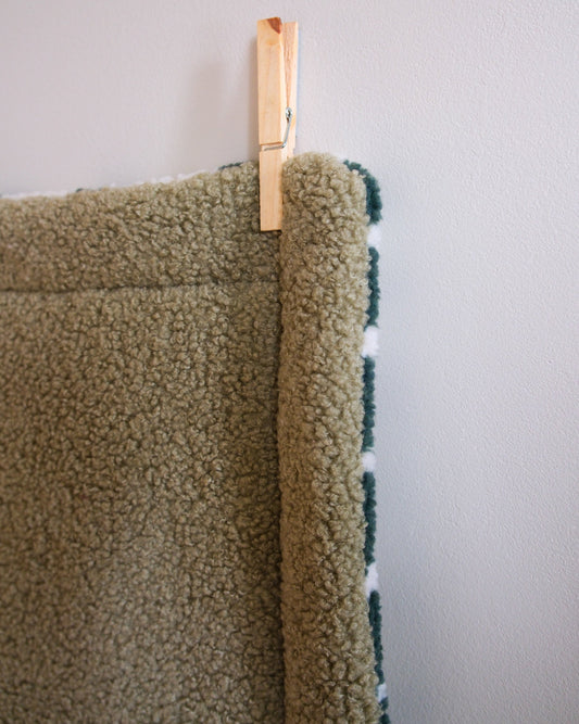 Wave Dog Mat - Forest