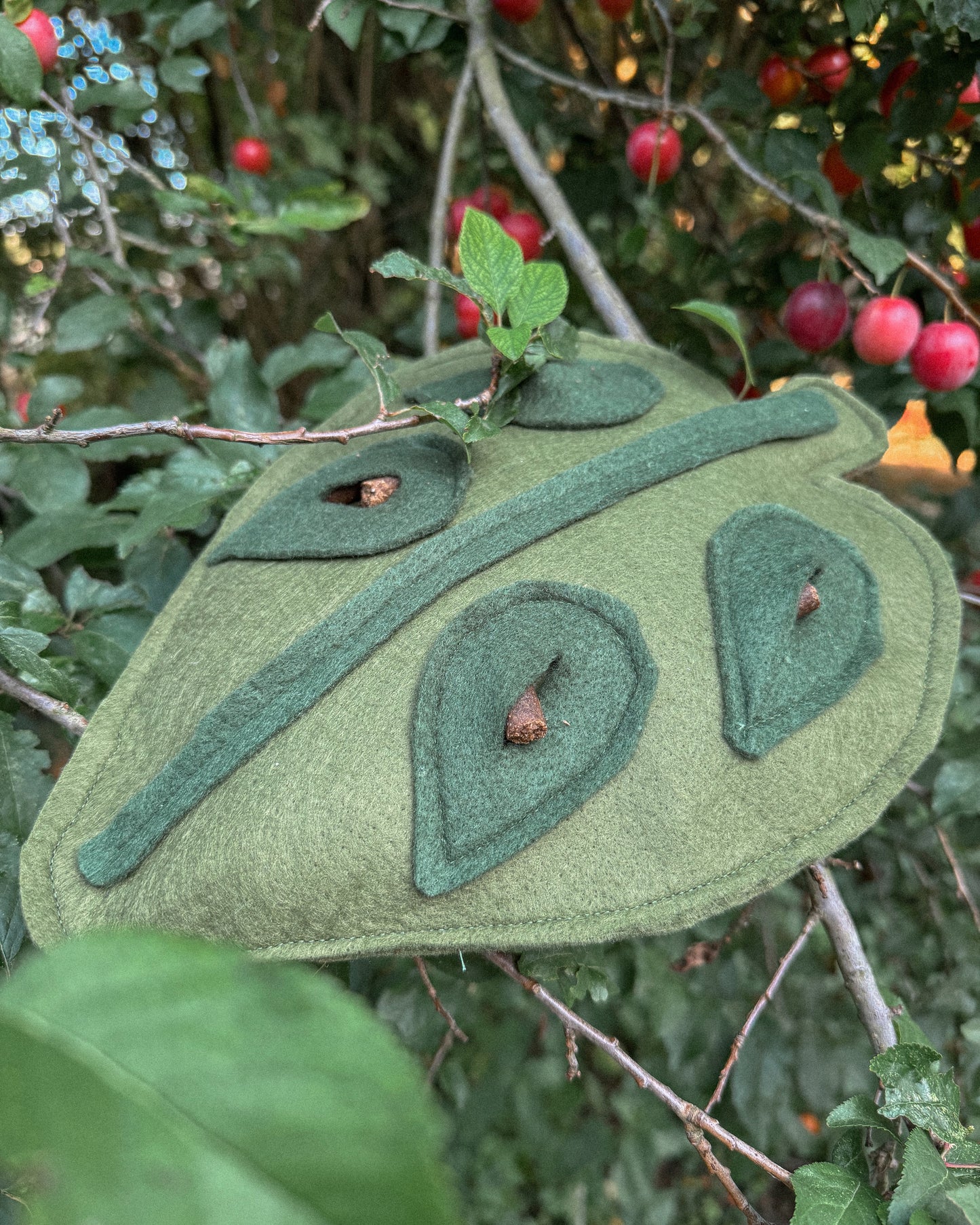 Toy - Loa