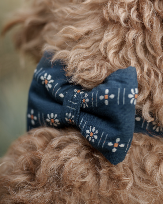 Bow - Daisy Dark Blue